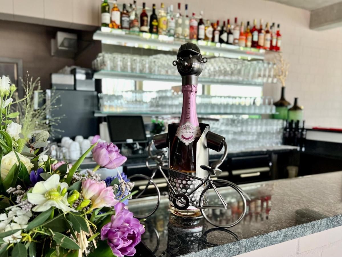 Zweirad Hotel Lenne Schwerin  Extérieur photo