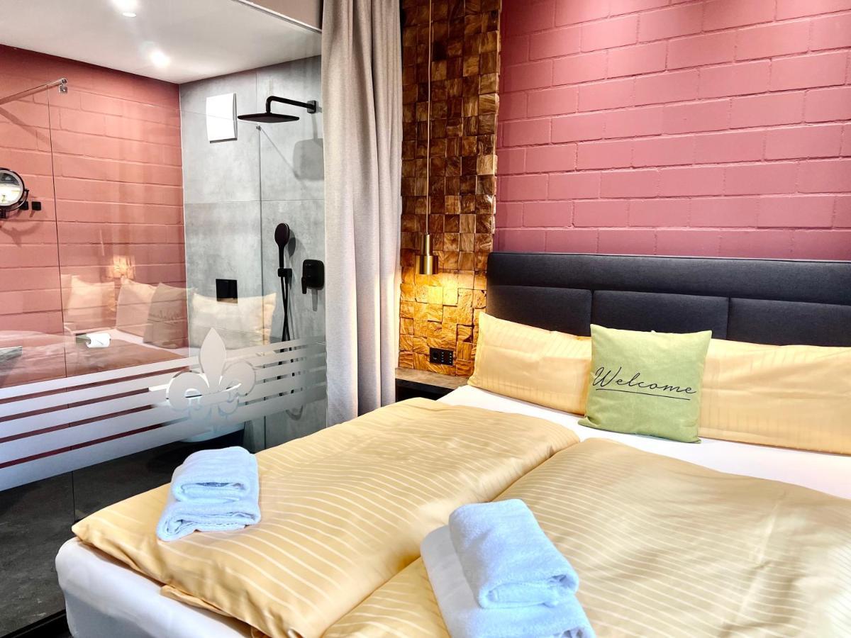 Zweirad Hotel Lenne Schwerin  Extérieur photo